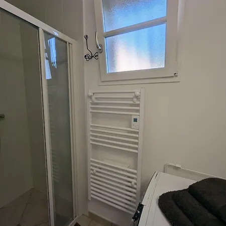 Maison Charmante A Avec Wi-fi Et Parking - Fr-1-611-43 * Langres