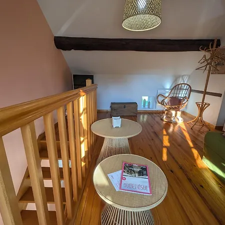 Maison Charmante A Avec Wi-fi Et Parking - Fr-1-611-43 Ferienhaus *