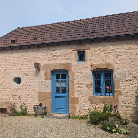 Maison Charmante A Avec Wi-fi Et Parking - Fr-1-611-43